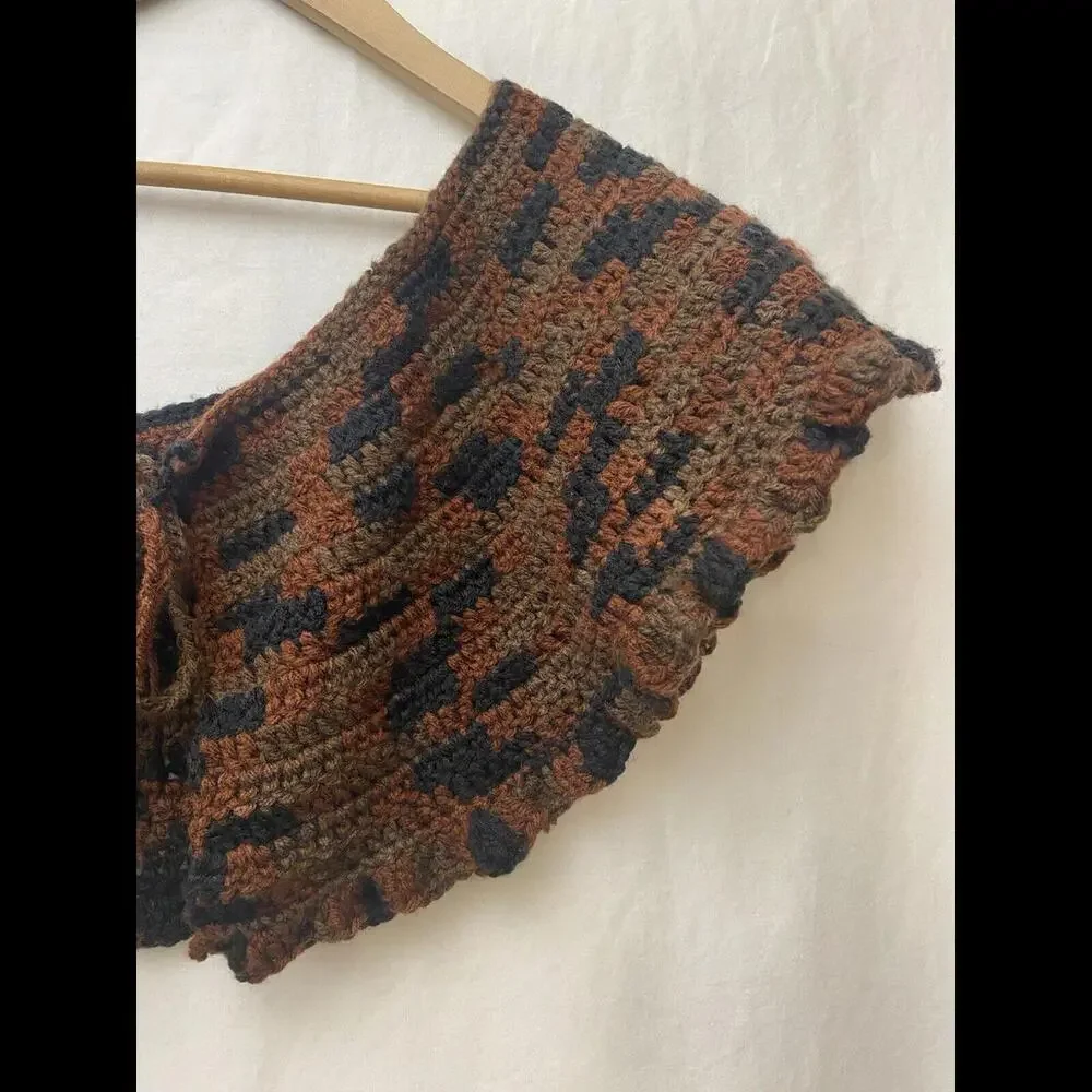 Handmade Crocheted Collar Scarf‎ Capelet Browns Neutrals Necklace Likely Vintage